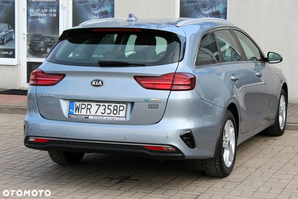 Kia Ceed 1.6 CRDi mHEV M - 6