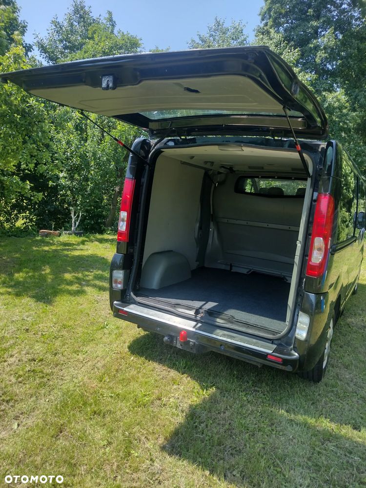 Renault Trafic - 10