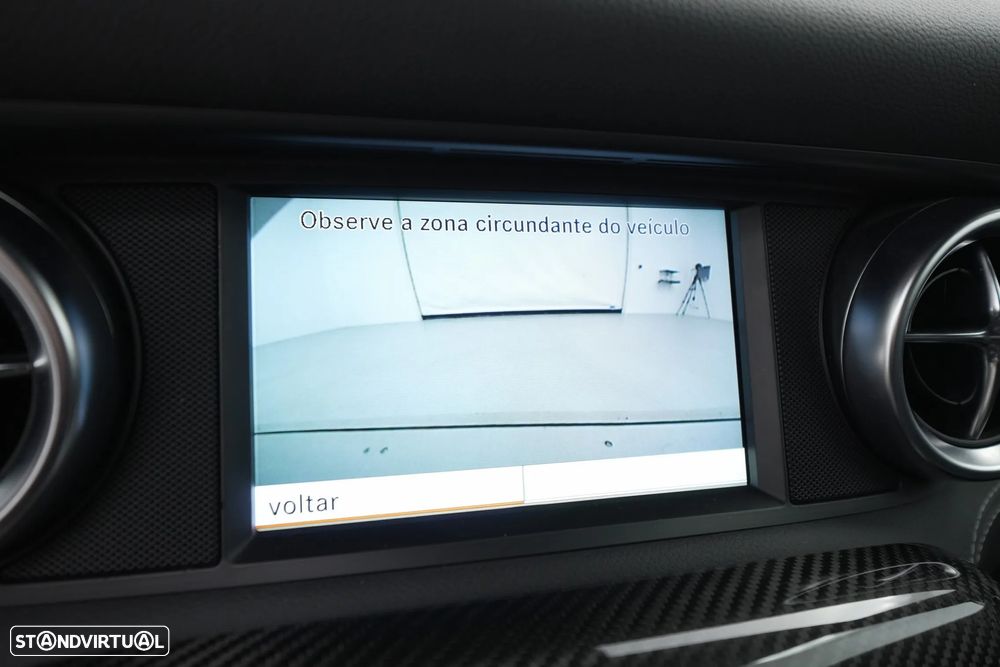 Mercedes-Benz SLS 63 AMG - 18