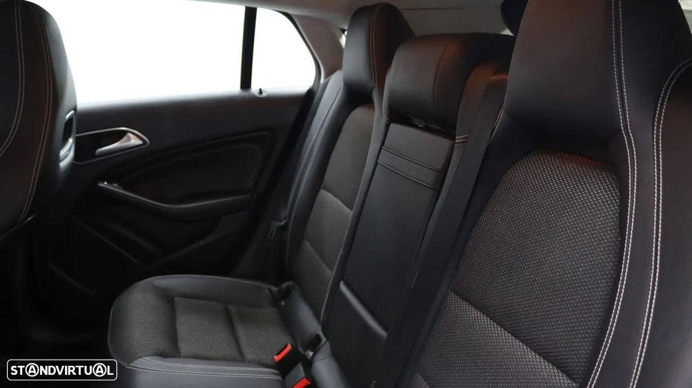 Mercedes-Benz CLA 220 d Shooting Brake Urban Aut. - 20