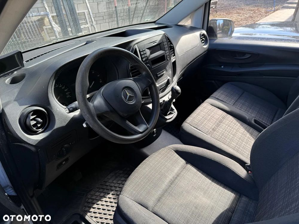 Mercedes-Benz VITO - 2