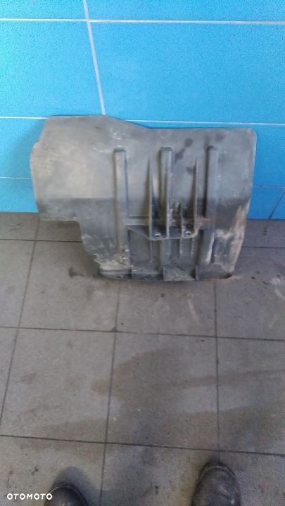 Nadkole prawy przód  Iveco Stralis 504067513 - 1