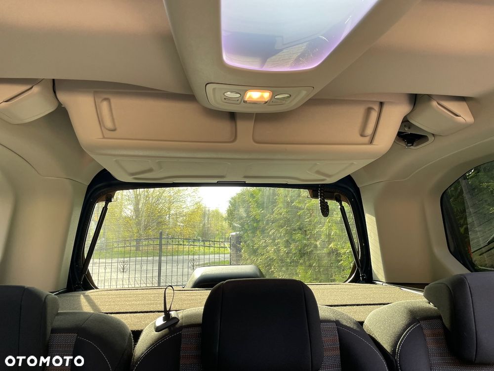 Opel Combo 1.2 Turbo Start/Stop Edition - 17