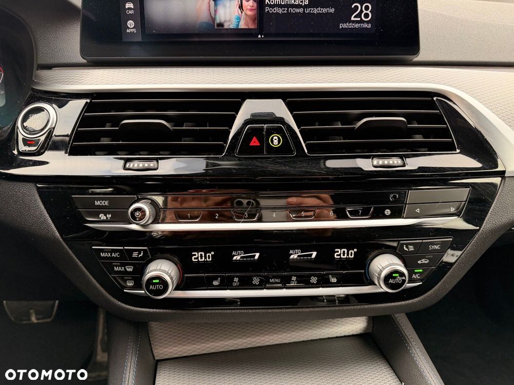 BMW Seria 5 530i GPF xDrive M Sport sport - 18