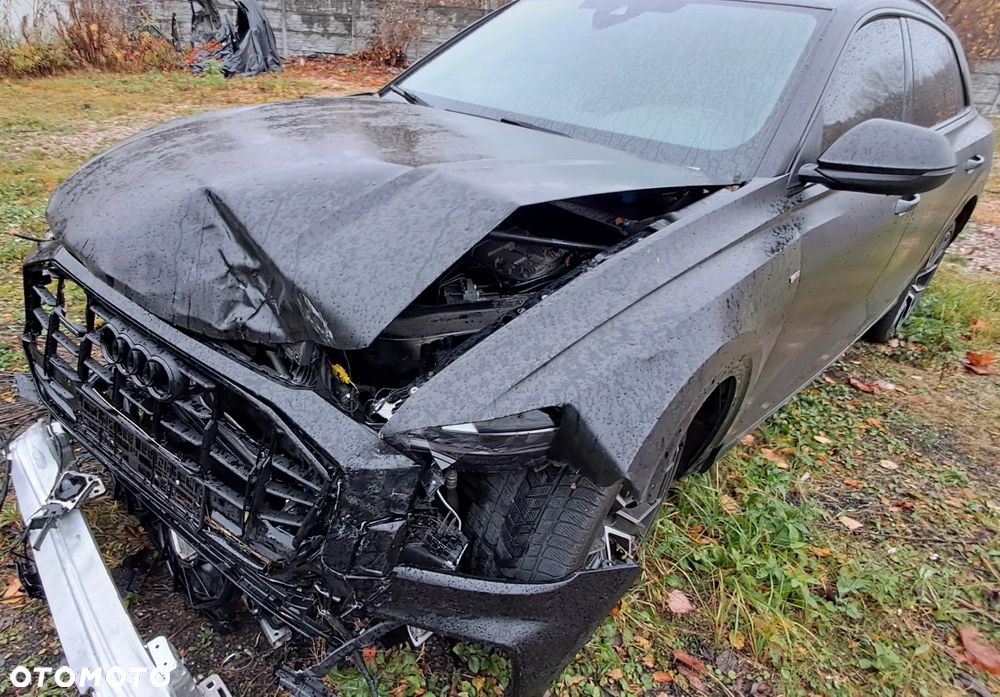 Audi Q8 SUV TFSI quattro 250 kW tiptronic S line business - 5