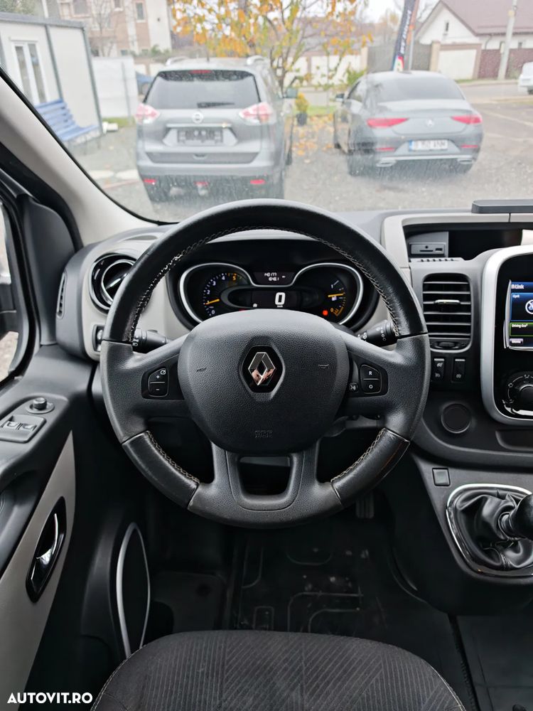Renault Trafic Combi L2H1 1.6 dCi TT 140 7+1 Expression Plus - 19