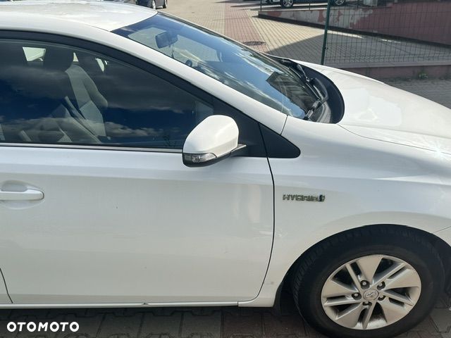 Toyota Auris - 4
