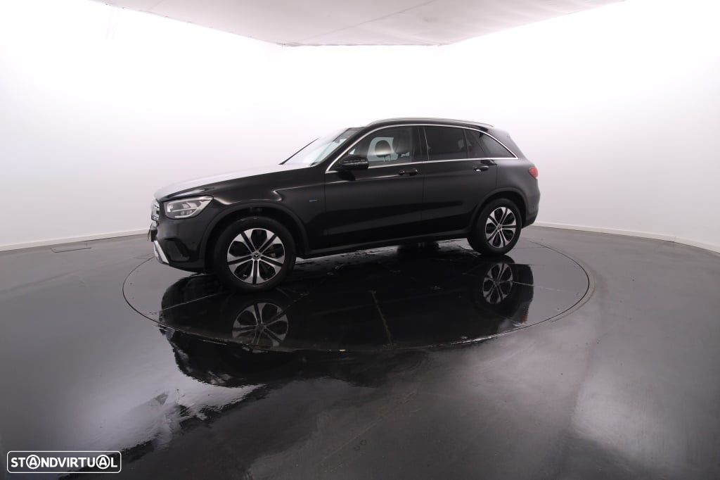 Mercedes-Benz GLC 300 e 4Matic - 2