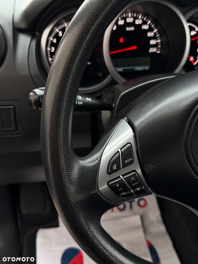 Suzuki Grand Vitara 1.6 City - 27