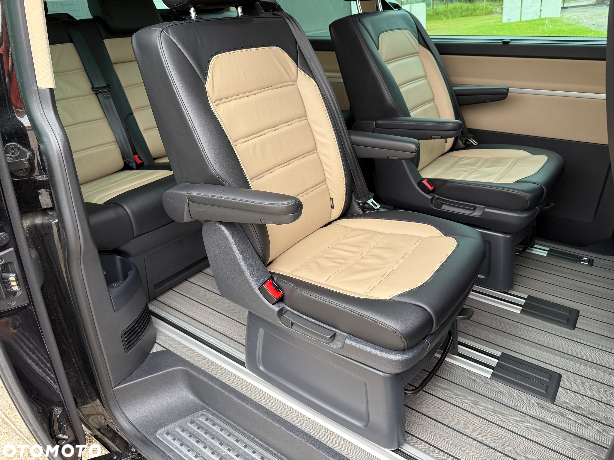Volkswagen Multivan 2.0 BiTDI L1 Highline DSG - 15
