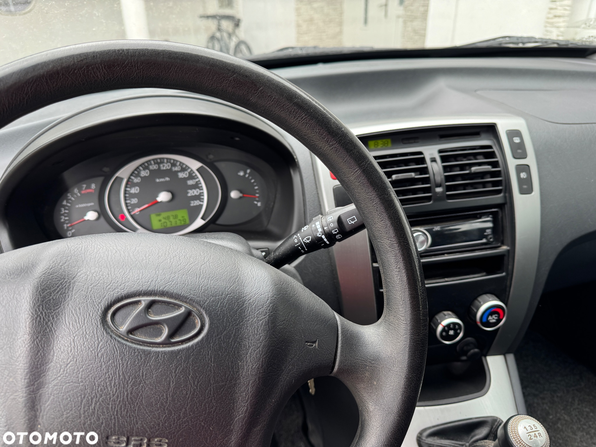 Hyundai Tucson 2.0 2WD GLS - 12