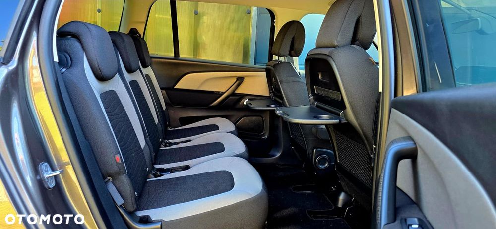 Citroën C4 Grand Picasso BlueHDi 120 EAT6 Exclusive - 26