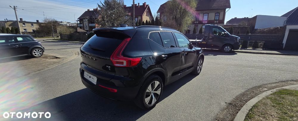 Volvo XC 40 T2 Plus Dark - 12
