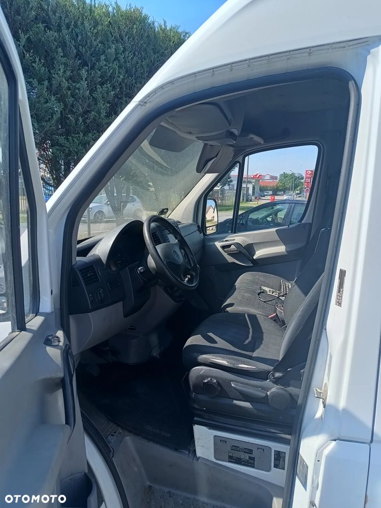 Mercedes-Benz Sprinter - 9