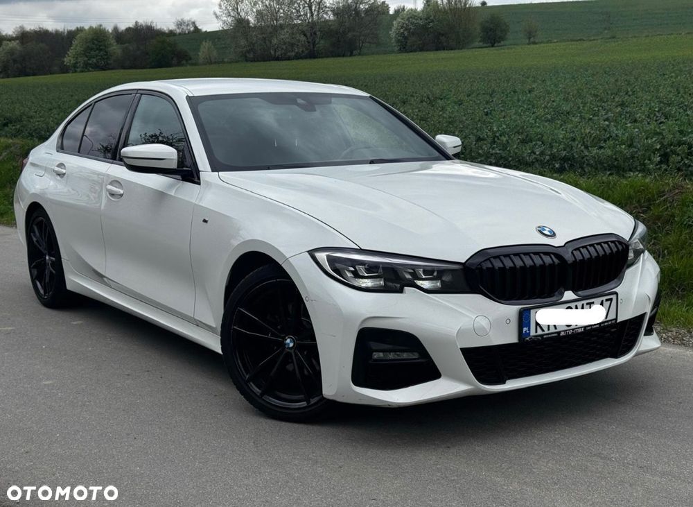 BMW Seria 3 320d M Sport - 2