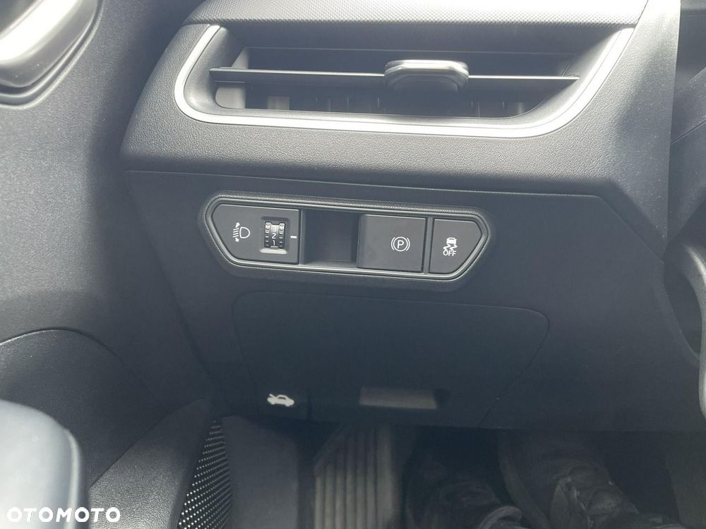 Kia K4 - 20