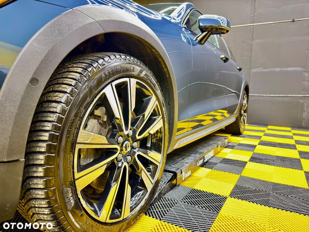 Volvo V60 Cross Country T5 AWD Geartronic - 3