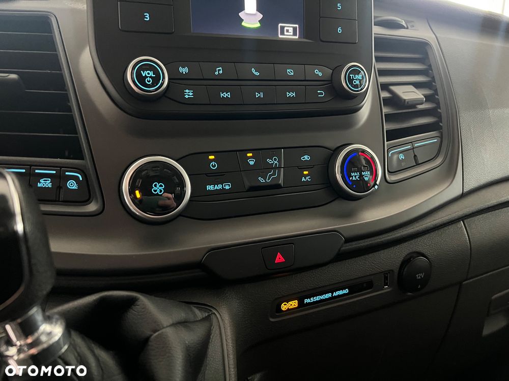 Ford Transit Custom - 26