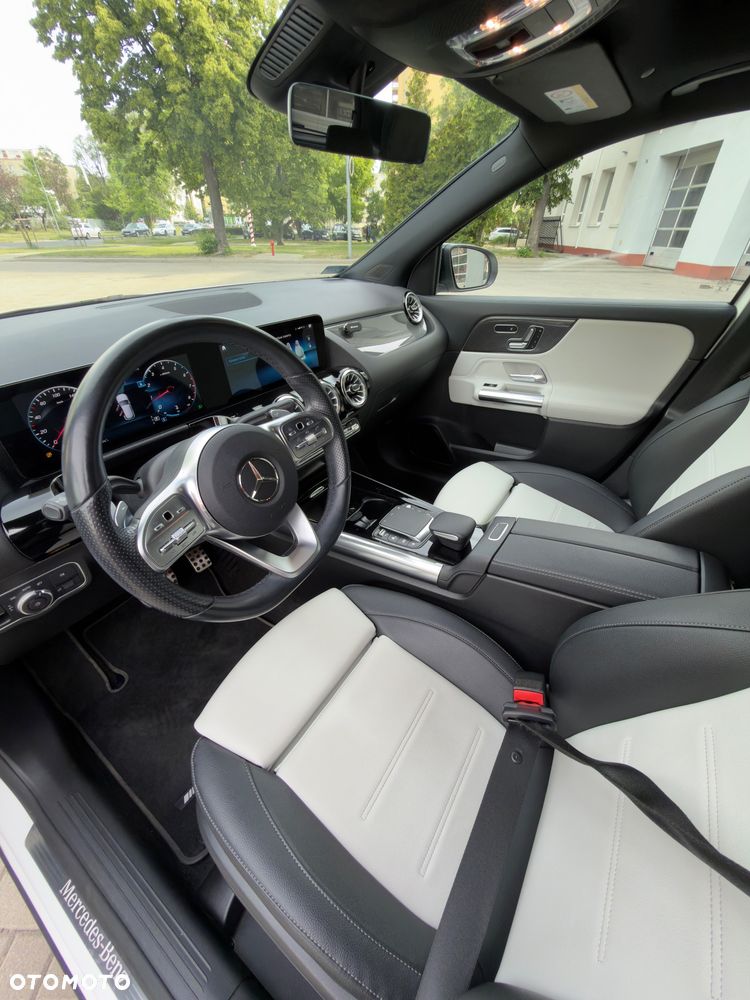 Mercedes-Benz GLA 200 AMG Line - 18