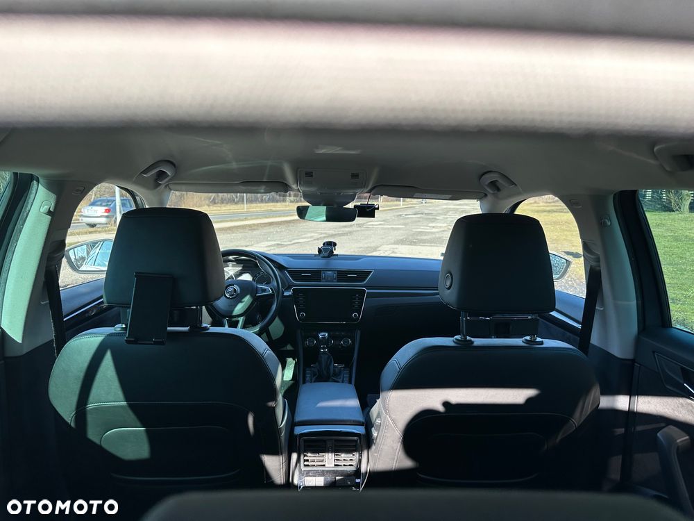 Skoda Superb 2.0 TDI Sportline - 8