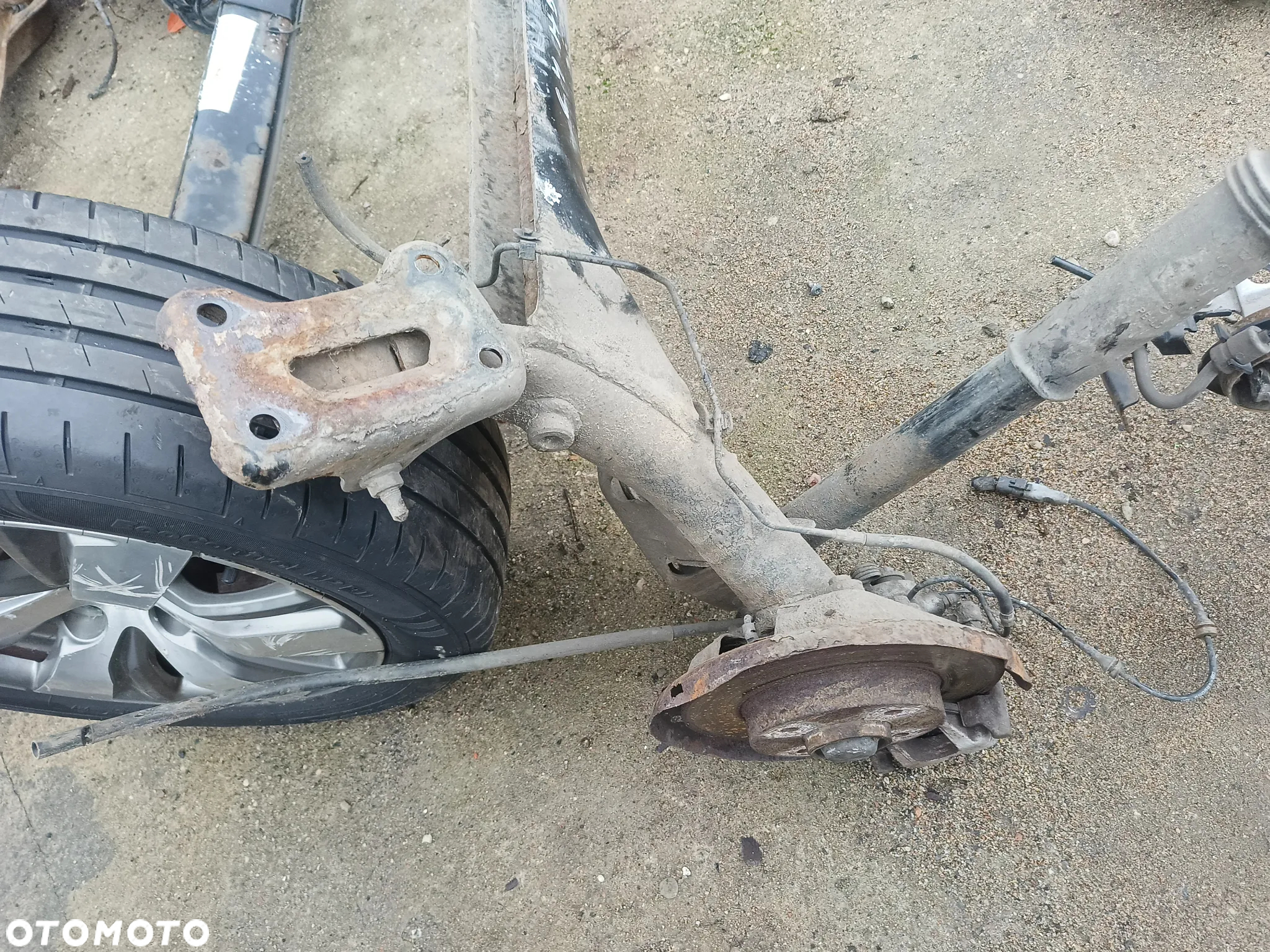 CITROEN C4 I BELKA TYŁ ZAWIESZENIA OŚ - 2
