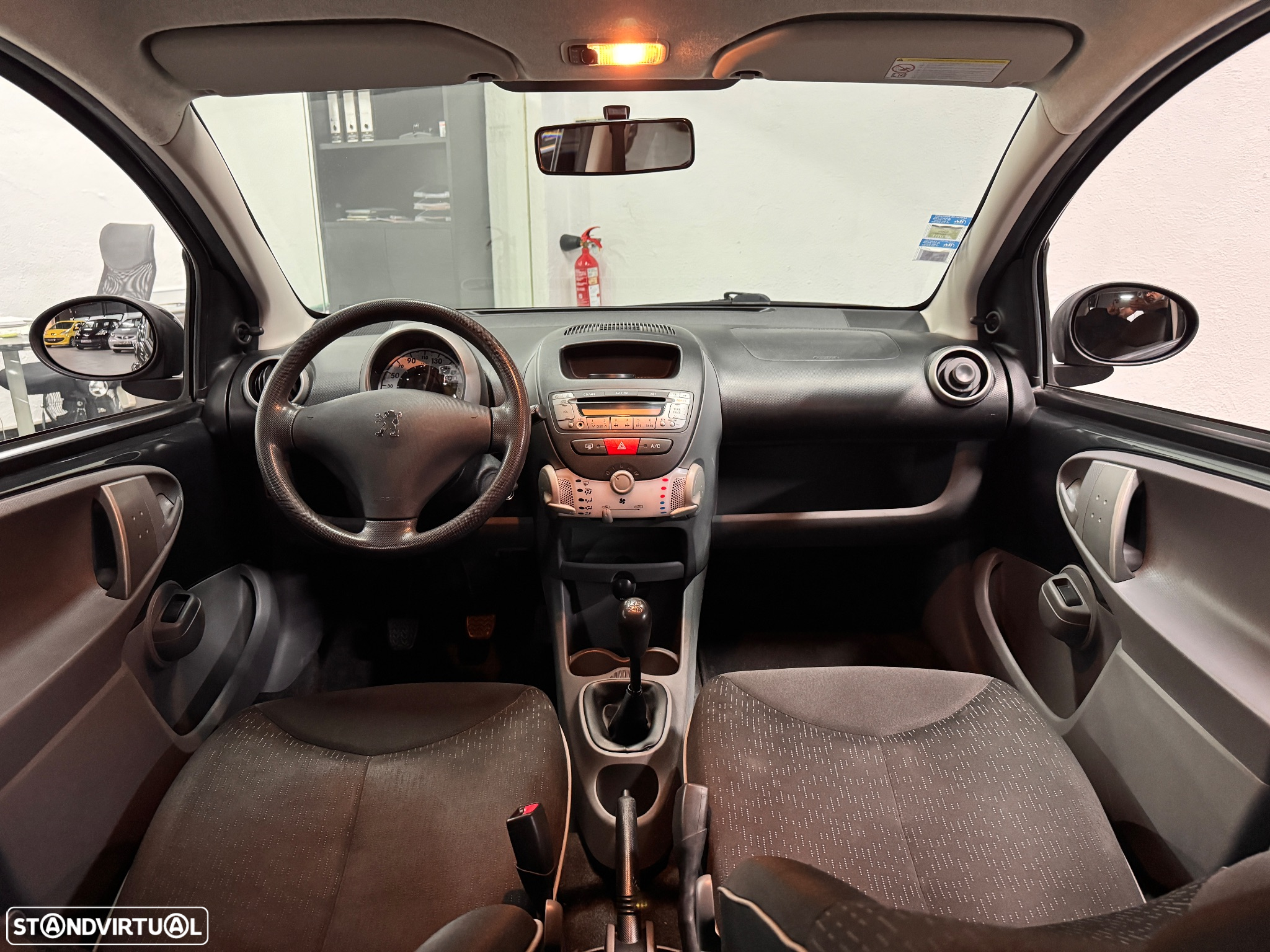 Peugeot 107 1.0 Style - 9