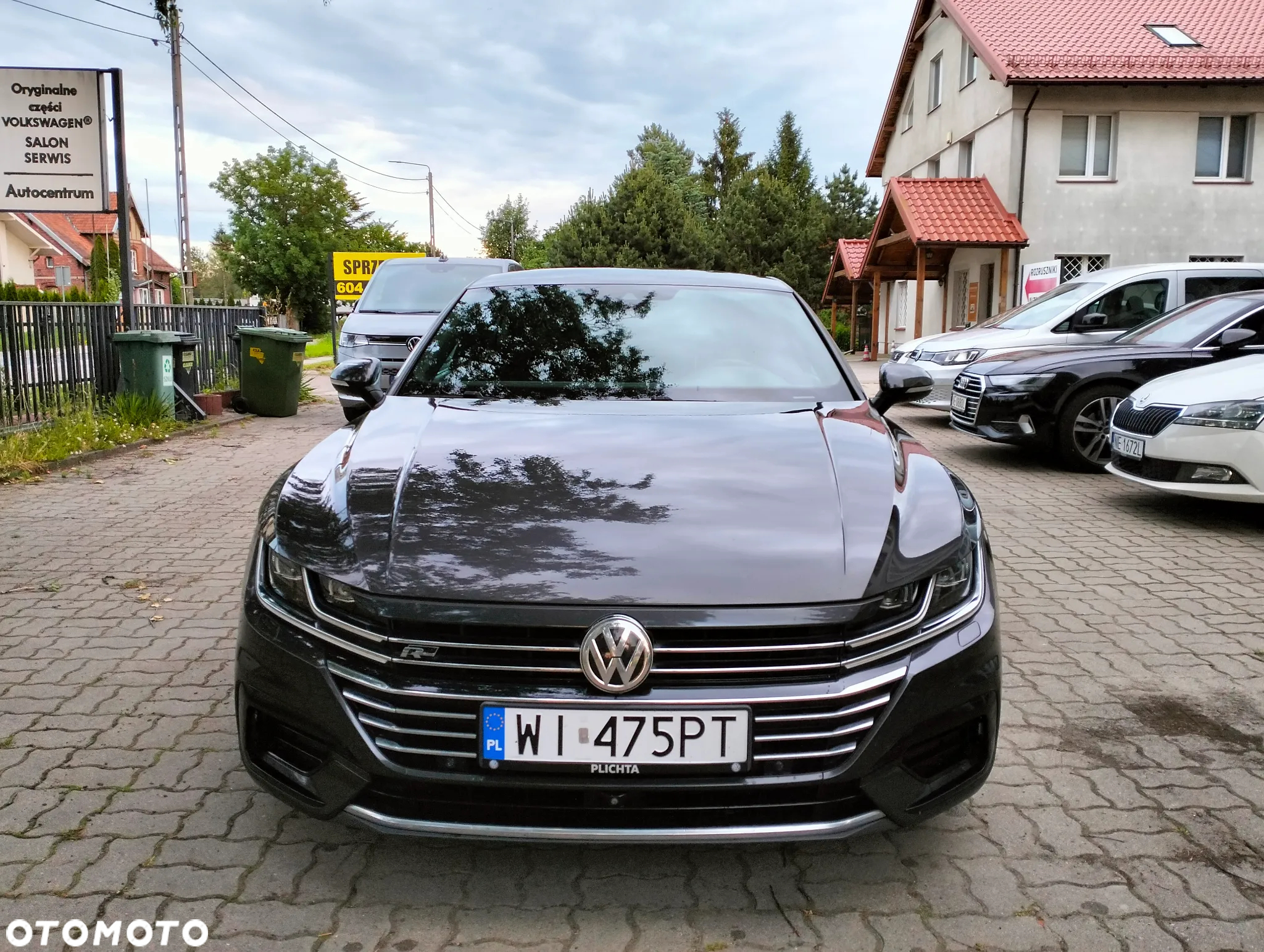 Volkswagen Arteon 2.0 TSI R-Line DSG - 2