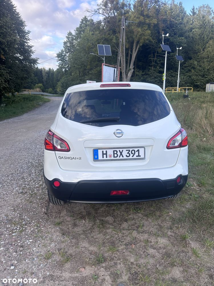 Nissan Qashqai+2 - 1