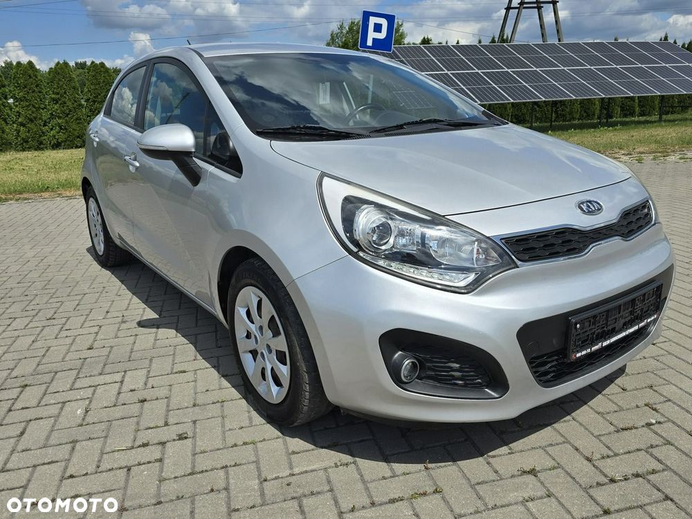 Kia Rio - 2