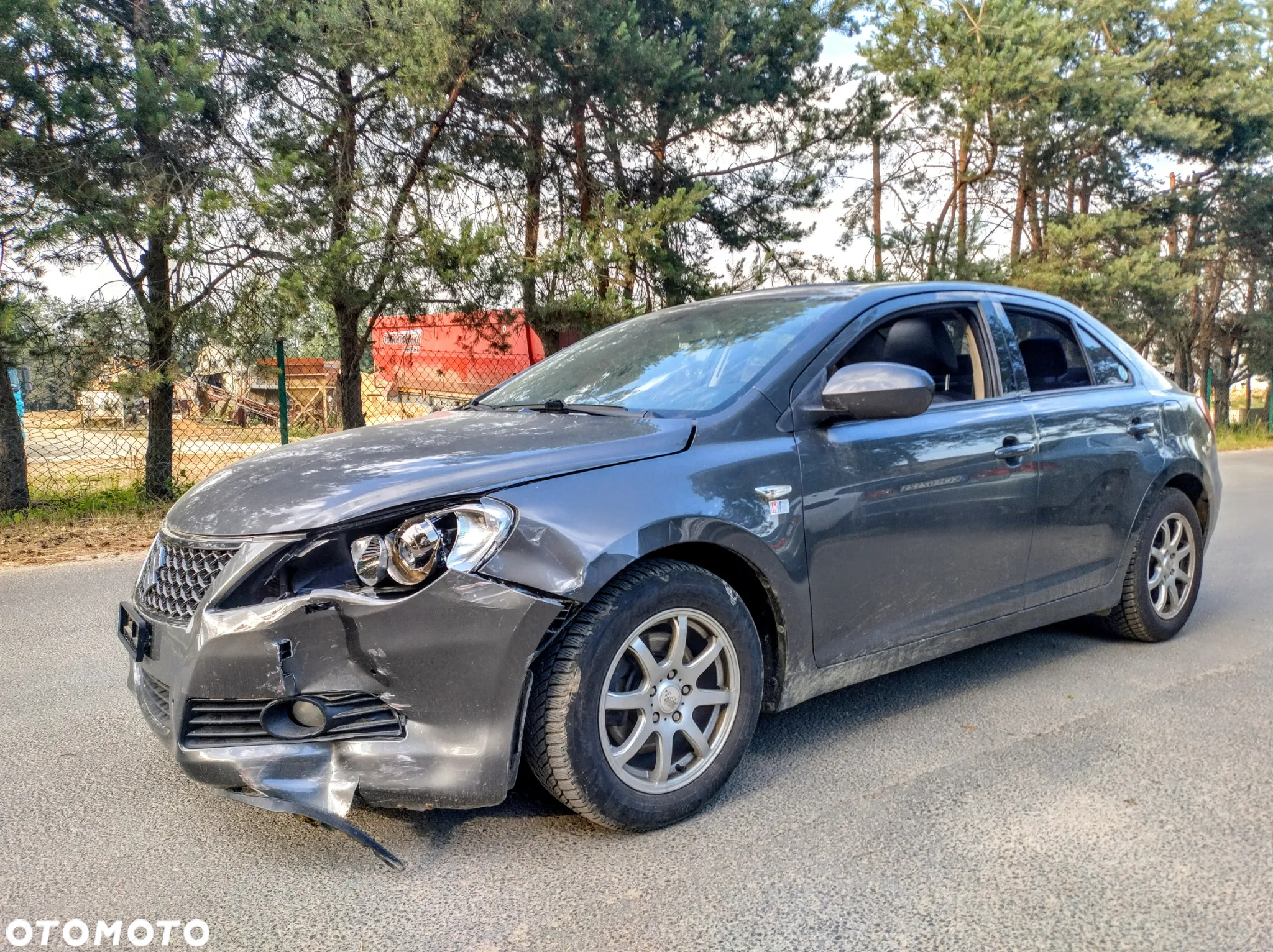 Suzuki Kizashi 2.4 Sport 4WD CVT - 13