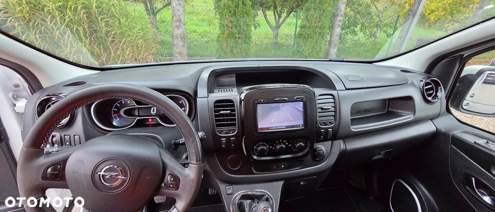 Opel VIVARO LONG BARDZO BOGATA WERSJA - 24