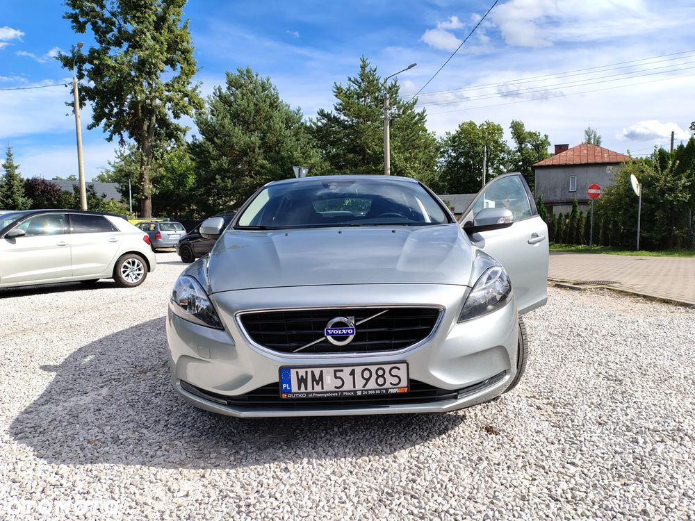 Volvo V40 D2 - 1