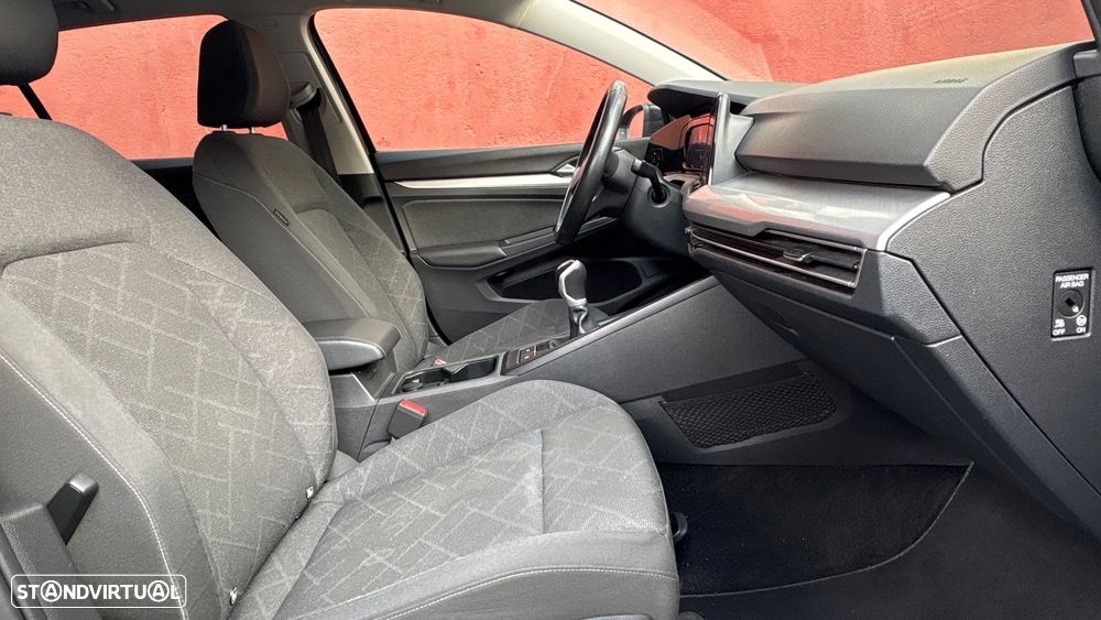 VW Golf 1.0 TSI Sportline - 11