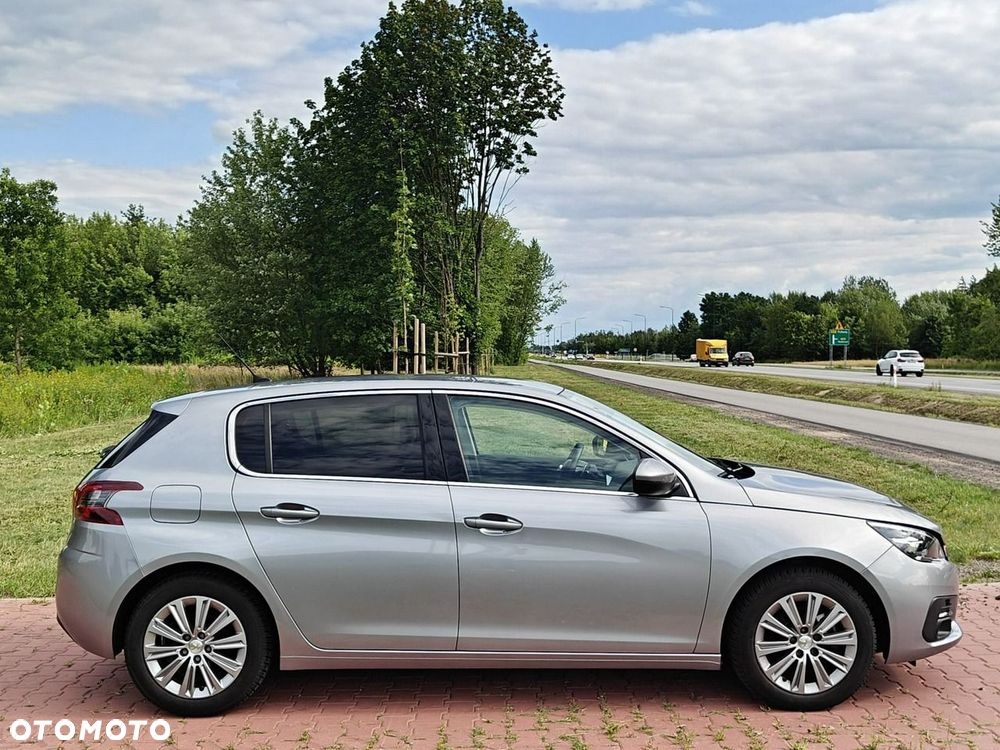 Peugeot 308 - 4