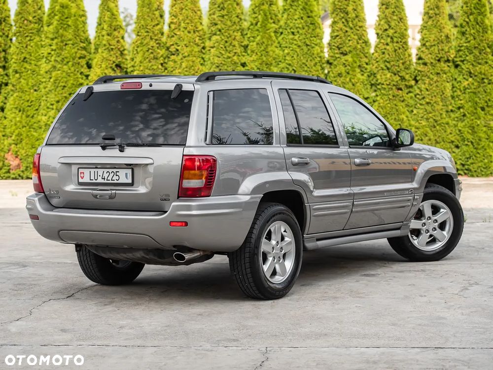 Jeep Grand Cherokee - 13