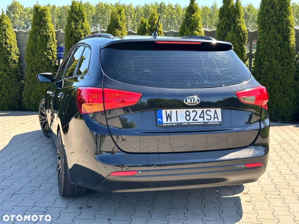 Kia Ceed 1.6 CRDi 128 Platinum Edition - 19