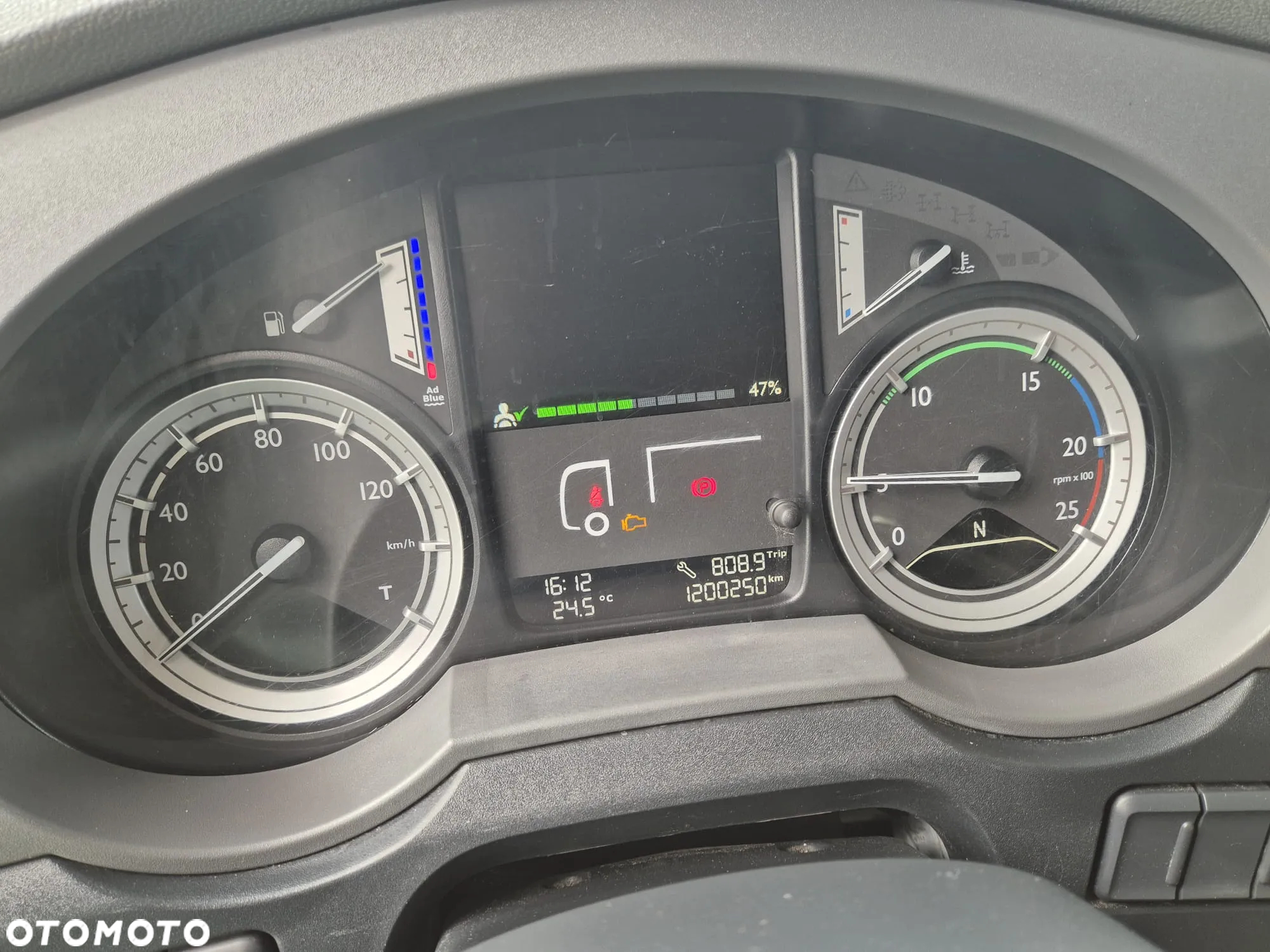 DAF XF 460 - 12