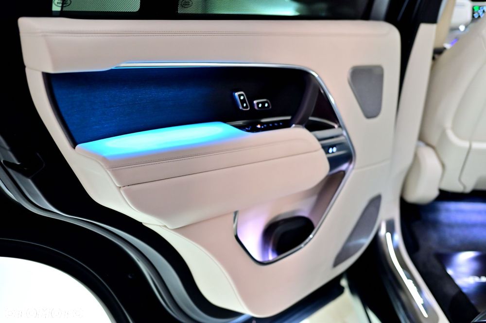 Land Rover Range Rover 2024