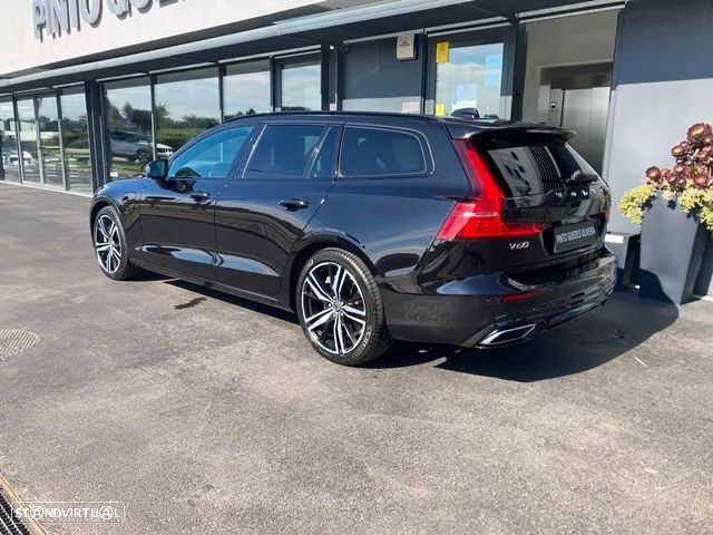 Volvo V60 2.0 T6 AWD TE Plus Dark - 6