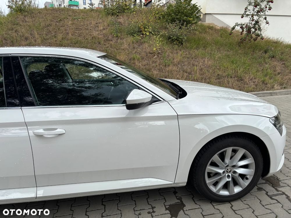 Skoda Superb 2.0 TDI SCR Ambition - 7