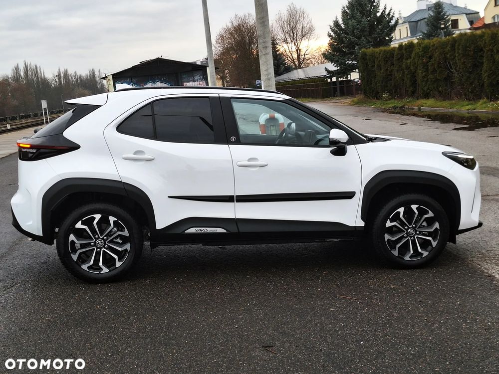 Toyota Yaris Cross 130 1.5 VVT-i Team Deutschland - 21