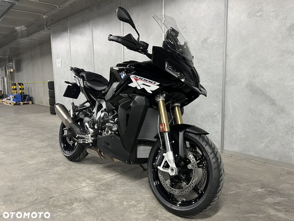 BMW XR - 2