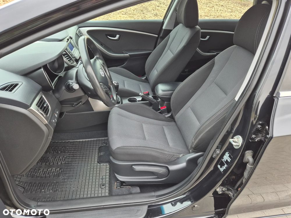 Hyundai i30 1.4 CRDi Trend - 9