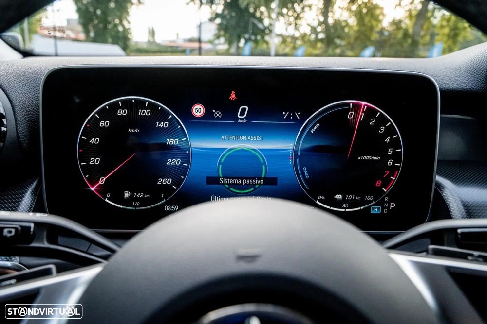 Mercedes-Benz GLC 300 e 4Matic 9G-TRONIC AMG Line Advanced - 31