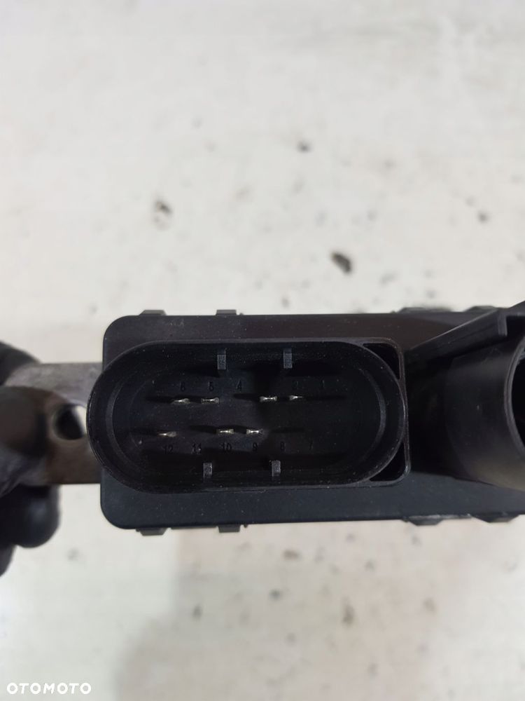 przekaźnik świec zarowych 31431776 volvo s60 v60 s80 2.0d d4204t5 - 4