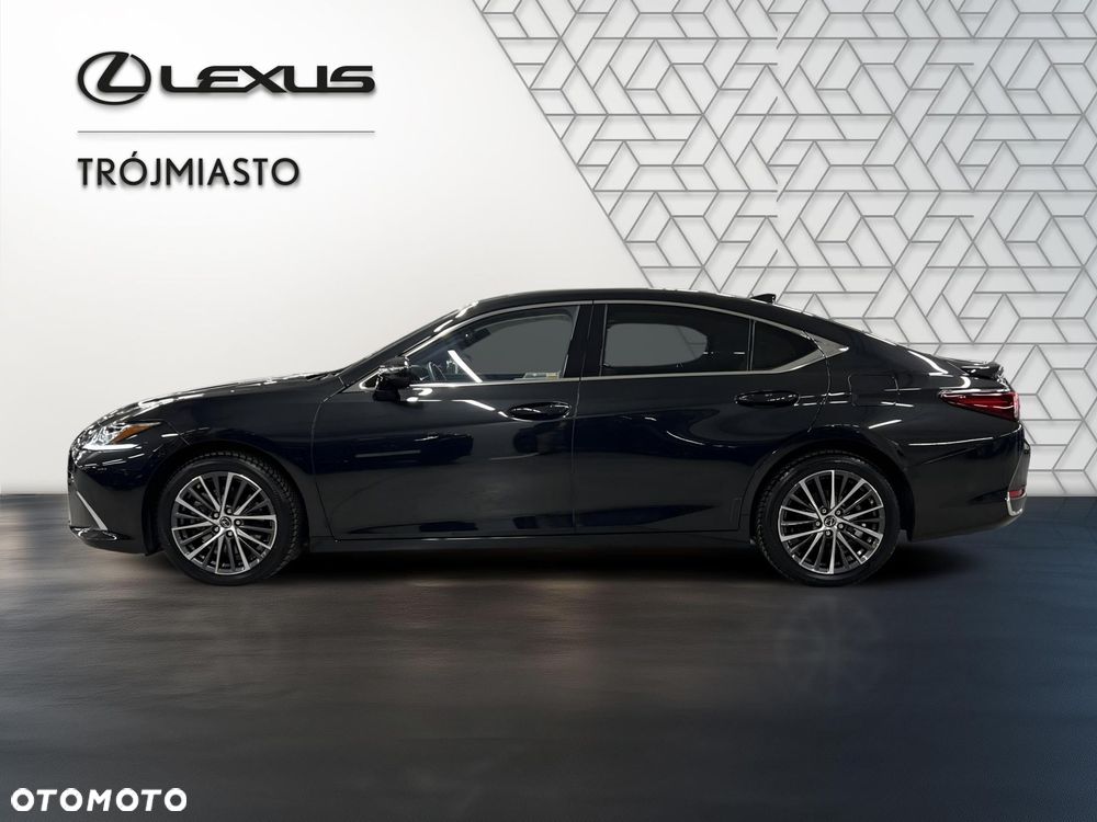 Lexus ES 300h Business Edition - 3