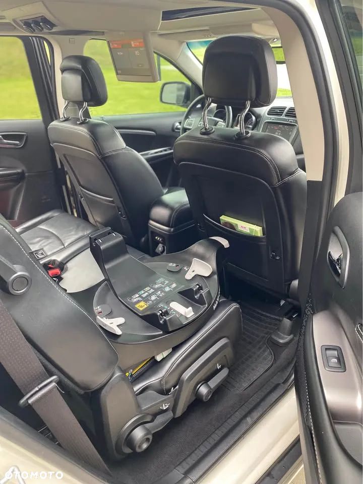 Dodge Journey - 10