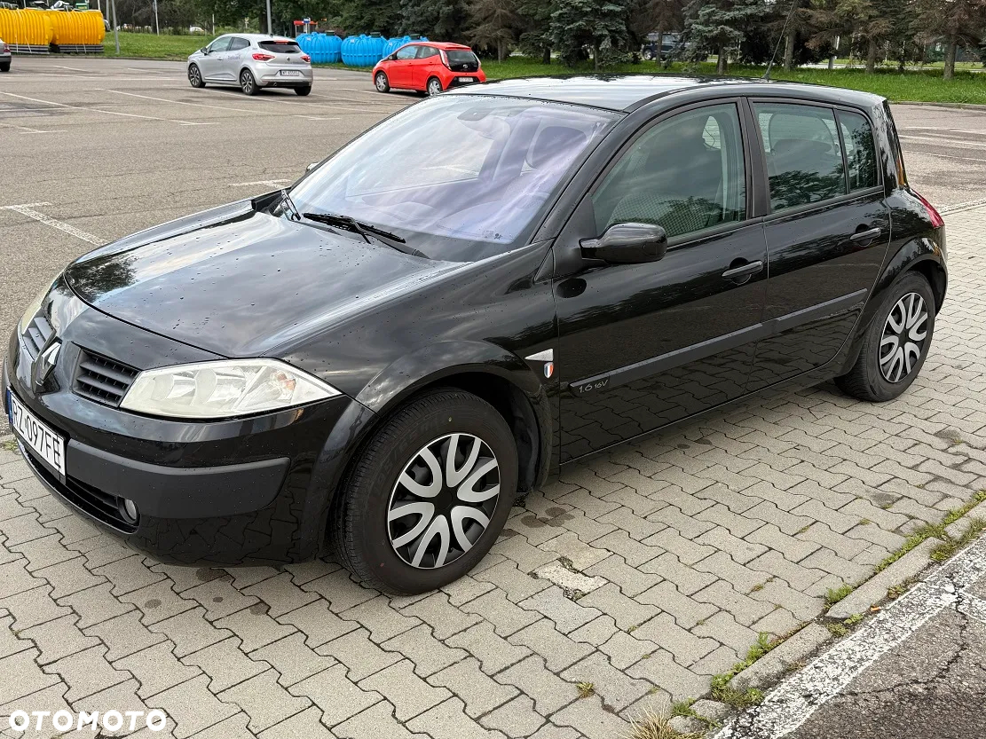 Renault Megane 1.6 Authentique - 8