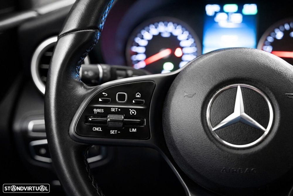 Mercedes-Benz C 300 de Avantgarde - 15