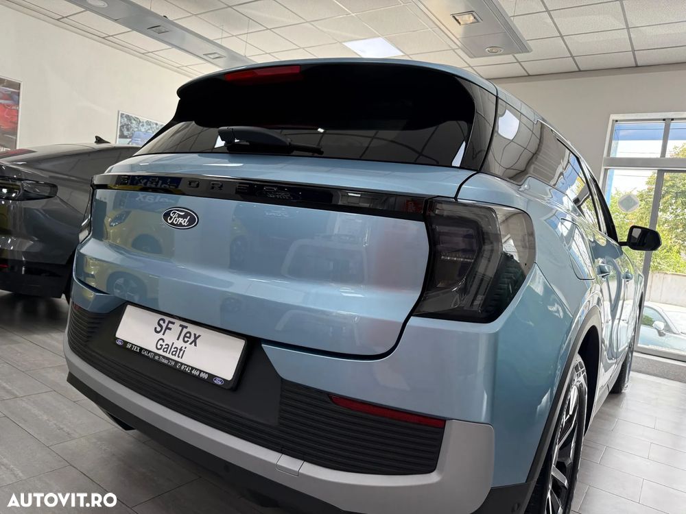 Ford Explorer RWD 77 kWh Extended Range Select - 17